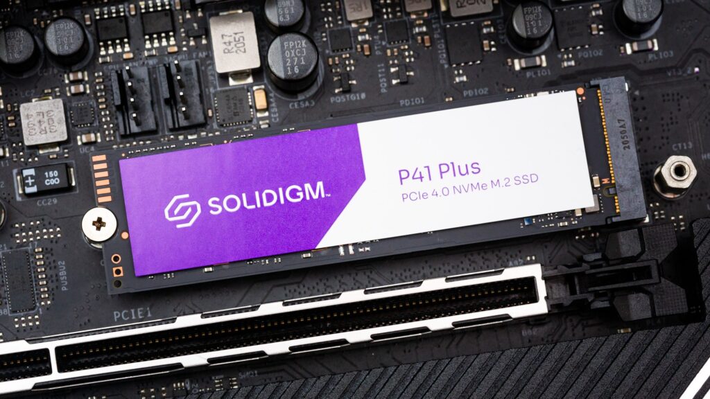 Solidigm punta a una fabbrica flash da 45 miliardi negli USA: il nuovo volano della memoria AI - AllFounds